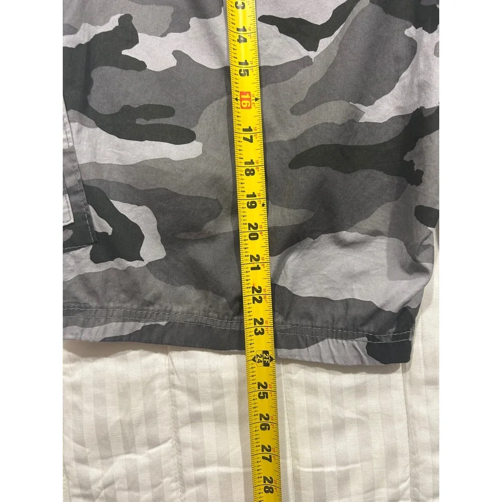 New Ecko Unltd. Camo Cargo Shorts Gray Casual‎ Streetwear Size 44  (620)